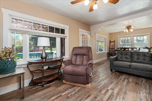 523-5th-ave-s-nampa-id-83651-2639245795-1EF0-FB21-5200-861114B23166.jpg