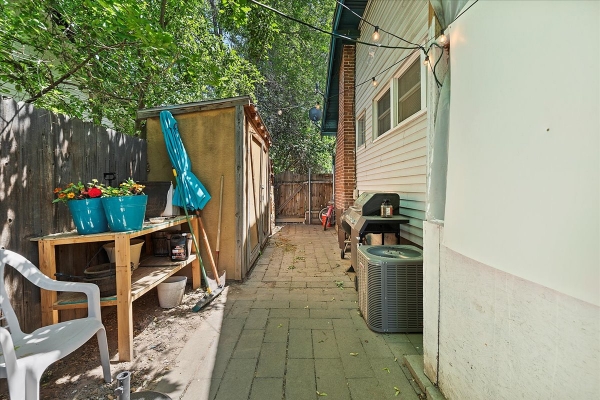 523-5th-ave-s-nampa-id-83651-42E8A1FE83-33E5-59AB-5FB7-F6BE8C8F94AF.jpg