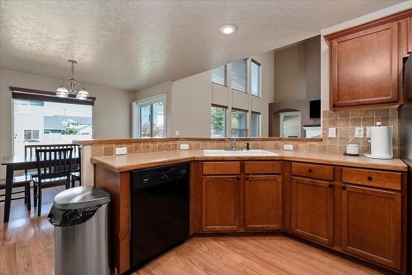 2055-n-maroon-ave-kuna-id-83634-2951C9B6CB-8374-FB35-6F81-BBA60DB08F53.jpg