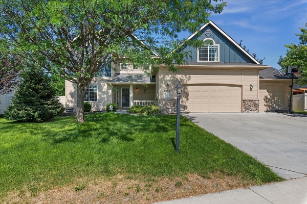 2055-n-maroon-ave-kuna-id-83634-48C6A67F22-63B8-9499-3493-4D697CE27CD3.jpg
