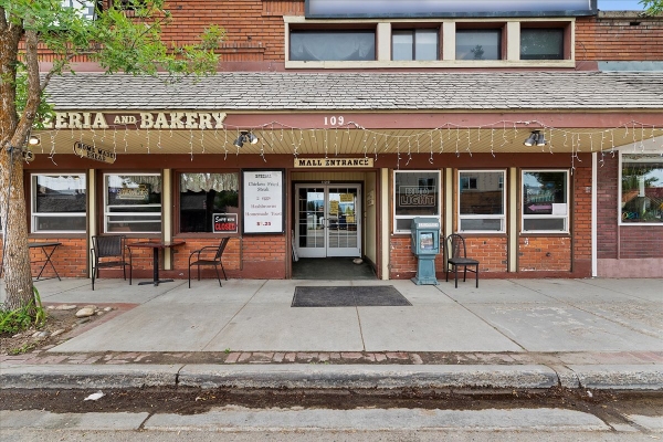 109-n-main-st-cascade-id-83611-208C4AEB6D-DE79-D773-FE31-7B05A2D25A1D.jpg