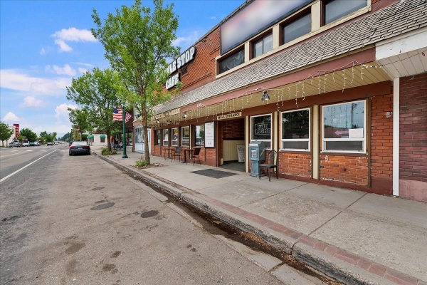 109-n-main-st-cascade-id-83611-229362EB9C-6205-E6B7-71C4-62E8E8A34754.jpg