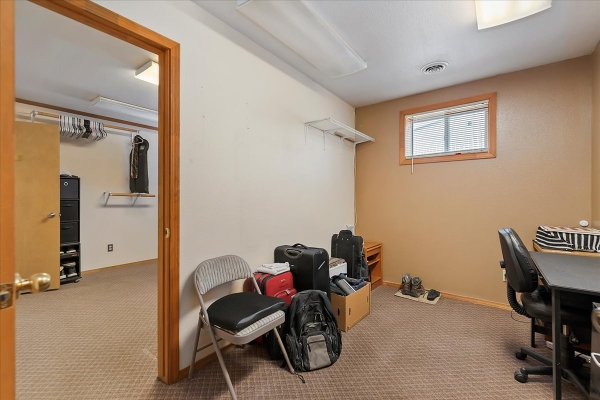 2310-s-empire-way-boise-id-83709-39277AFF6F-E3BA-A4A5-8AD0-7A24DC2E257D.jpg