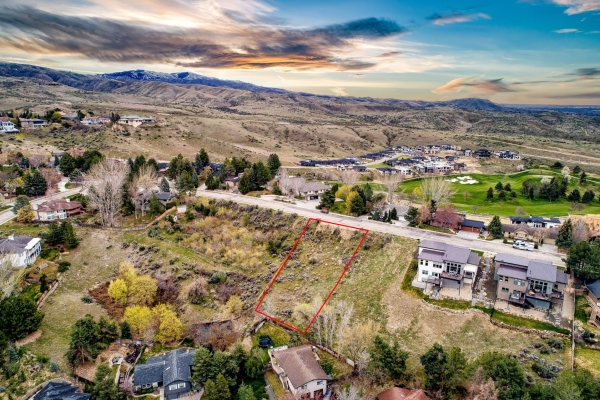 1088-e-braemere-rd-boise-id-83702-26E67671C8-D1DB-12FD-0E85-28A795F47EE6.jpg