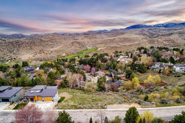 1088-e-braemere-rd-boise-id-83702-393C3A7AC3-FD05-D640-0044-203D132F1DFB.jpg