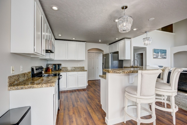 2090-n-maroon-ave-kuna-id-83634-35DB8BD141-5098-1E60-43CE-1A4D55551809.jpg