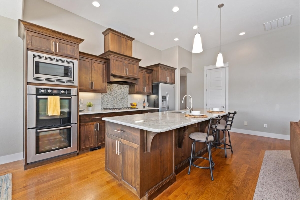 17-12125-w-pinewood-river-ln-star-id-83669-12AB9EFE4-0147-8818-17AA-DD817673125B.jpg