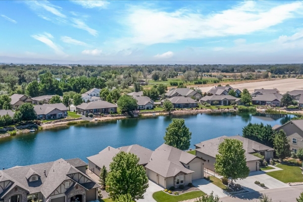 42-12125-w-pinewood-river-ln-star-id-83669-109272F65-A97F-4143-17D0-7E7A4739A841.jpg