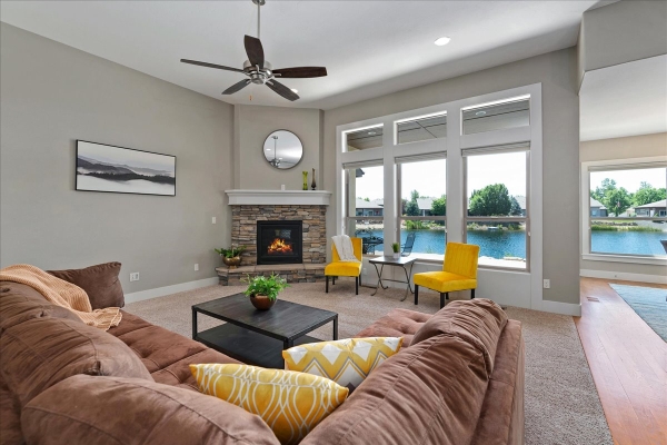 9-12125-w-pinewood-river-ln-star-id-83669-191F617AC-725C-7D75-1B5B-22FF096D65BE.jpg