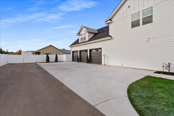 5-11969-w-orchard-ave-nampa-id-83651CD451F2A-DD3F-00C4-F222-D8DD18B1F78E.jpg