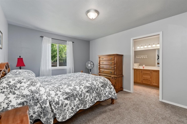 12412-w-camas-dr-boise-id-83709-43647B375C-6347-10E5-E5F3-960B5E666CF1.jpg