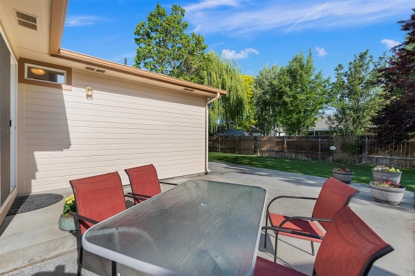 12412-w-camas-dr-boise-id-83709-53AD3D813E-5483-A122-9A29-55C153CD599D.jpg