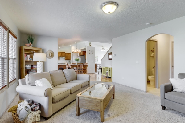 12408-w-murchison-st-boise-id-83709-2739767915-BD1B-5184-8531-FBA836C47866.jpg