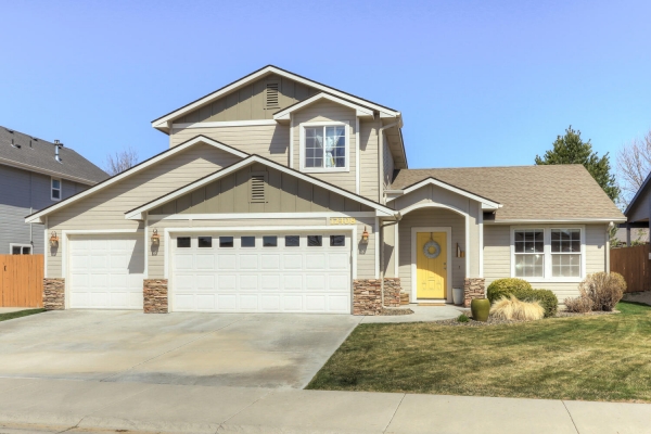 12408-w-murchison-st-boise-id-83709-512BA9D620-C7FD-74F3-9222-1A66B4D5BF91.jpg