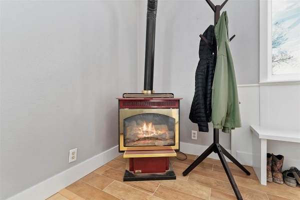 18807-upper-pleasant-ridge-rd-caldwell-46A64F21D8-BD7E-E633-E8C4-892EEEC777A2.jpg