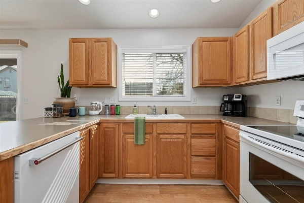 6419-e-crestley-dr-nampa-id-83687-3787D77F35-C185-8AFD-0AF1-2B278DF7B2C5.jpg