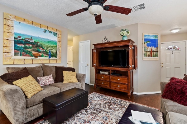 9643-w-weir-hollis-dr-boise-id-83709-2597664F0A-DD68-010A-158C-5D03EE5323EB.jpg